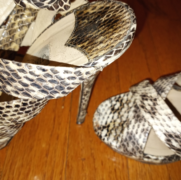Jimmy Choo women's Stiletto Reptile Sandal Size 38.5 - Picture 11 of 13